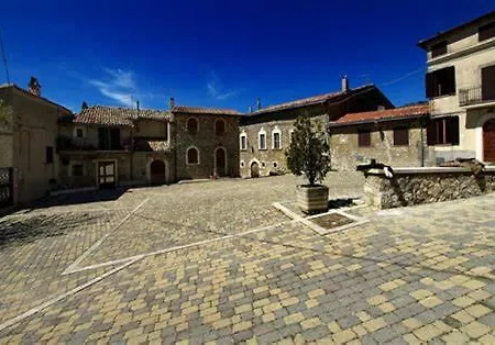 Nyaraló Casa Tania *